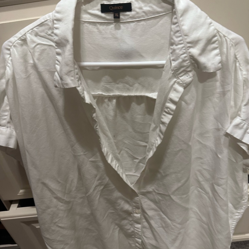 Quince White Casual Short Sleeve Button-Down Shirt
